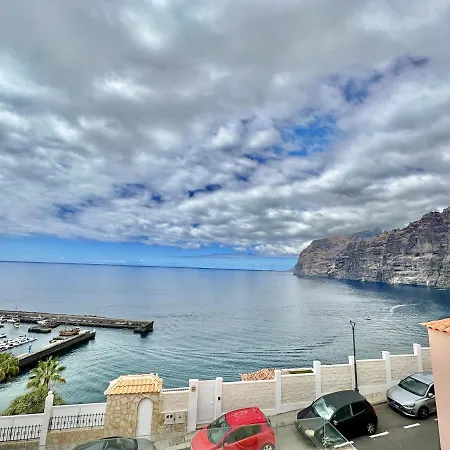 Ocean Cliff House *