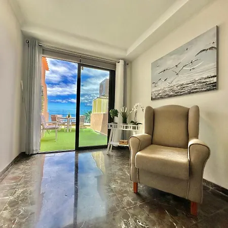 Apartment Ocean Cliff House
