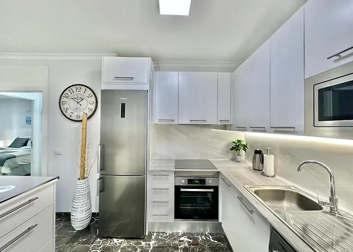 아파트 Ocean Cliff House