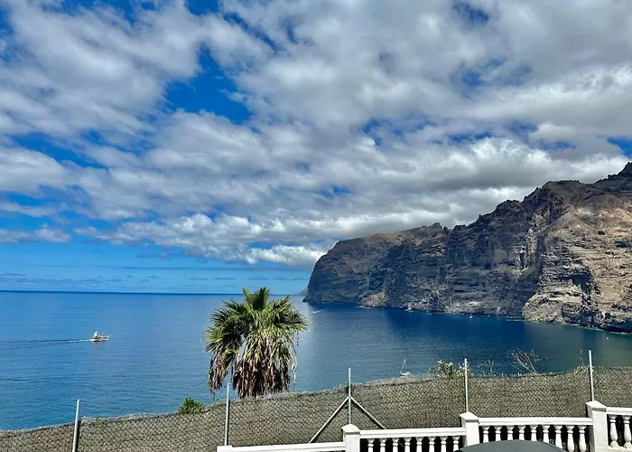 Ocean Cliff House * 산티아고 델 테데