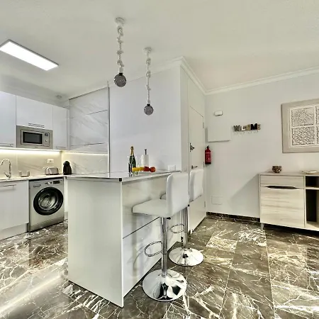 Ocean Cliff House Apartamento *